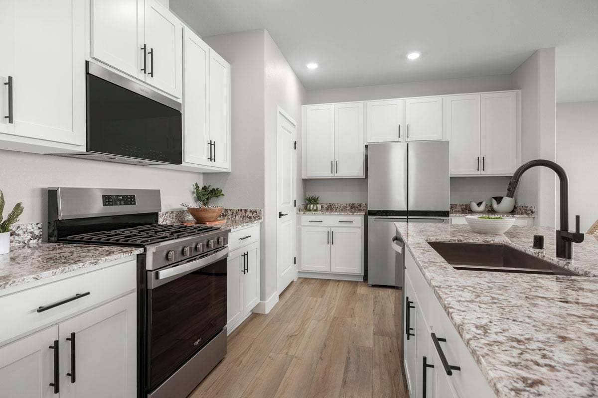 Plan 2069 Modeled - Stainless steel appliances