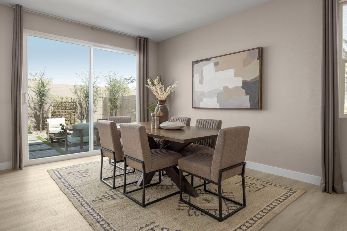 Plan 2069 Modeled - Dining area
