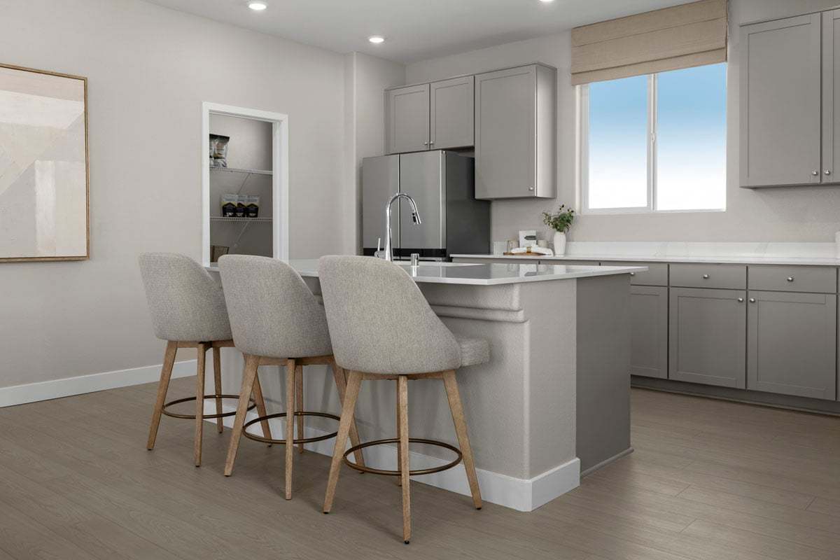 Kitchen breakfast bar