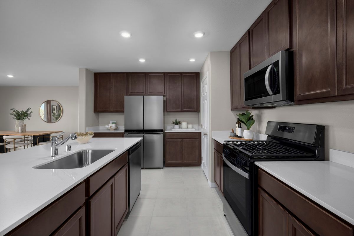 Plan 2069 Modeled - Stainless steel appliances