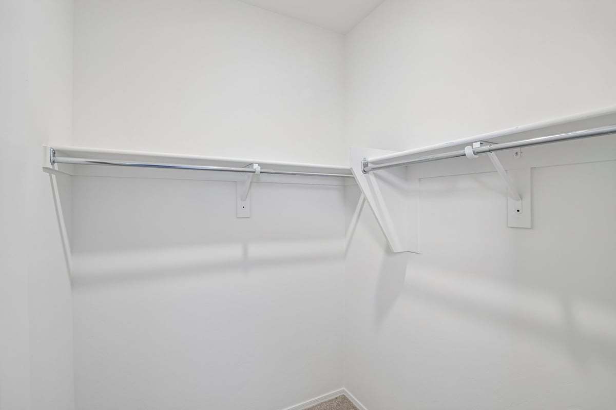 Walk-in closet