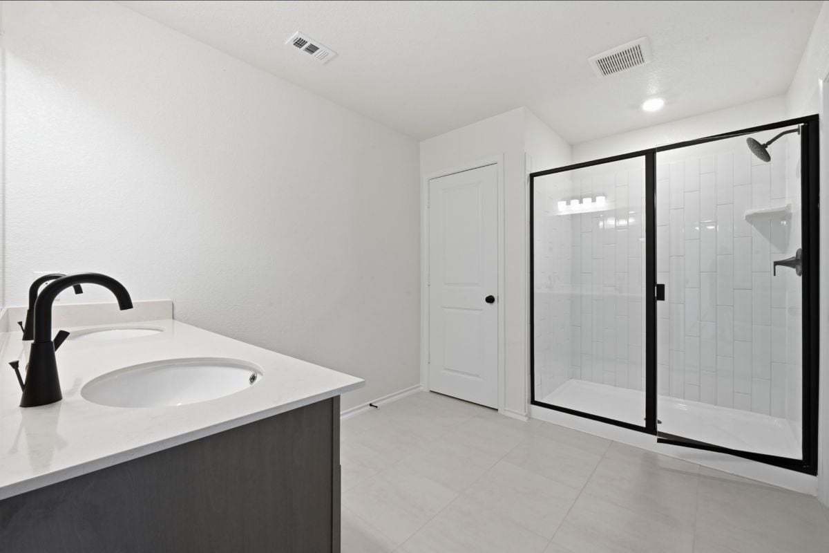 Primary bath