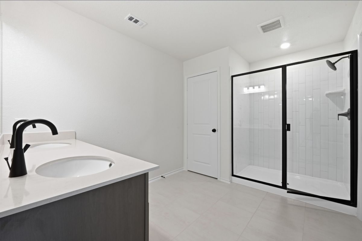 Primary bath