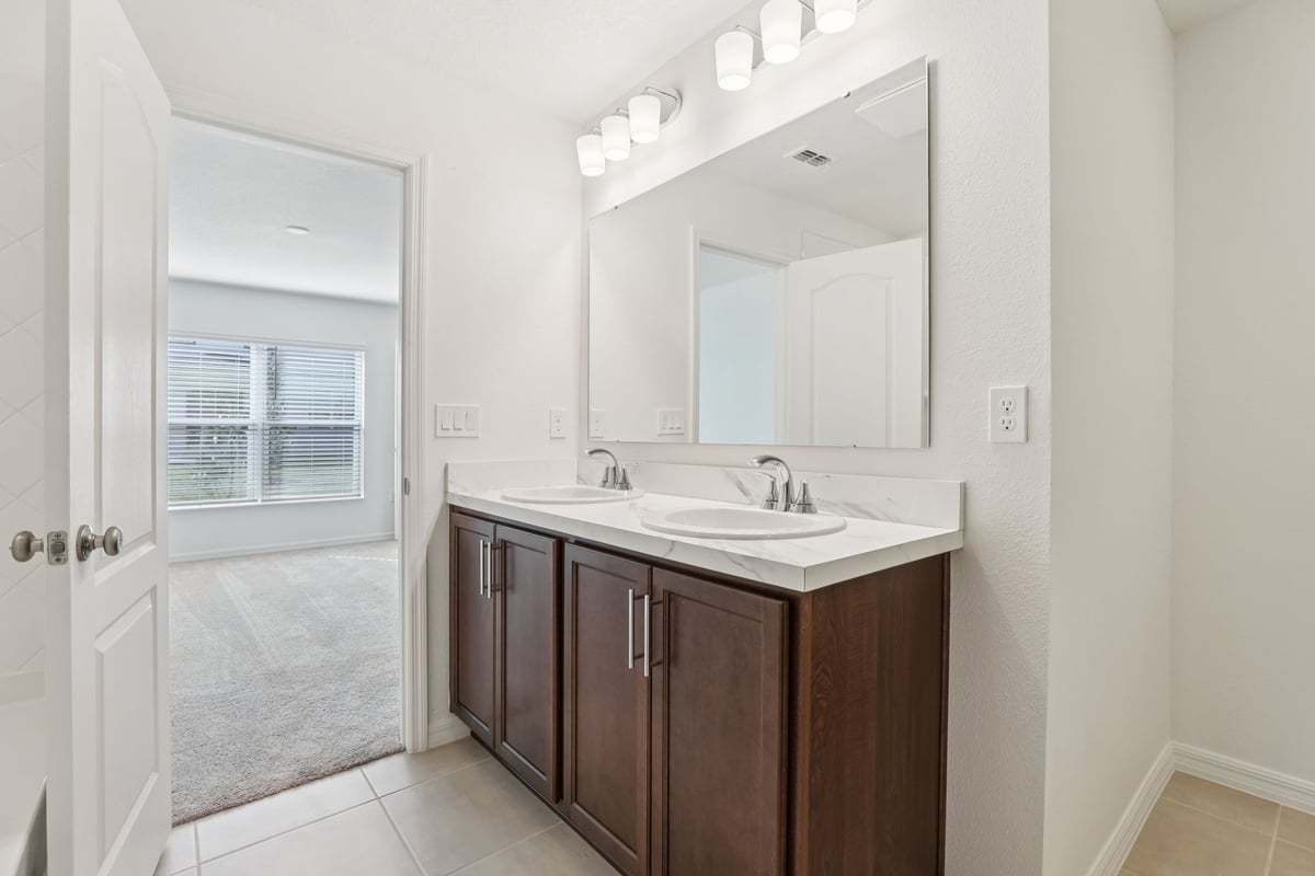 Primary bath