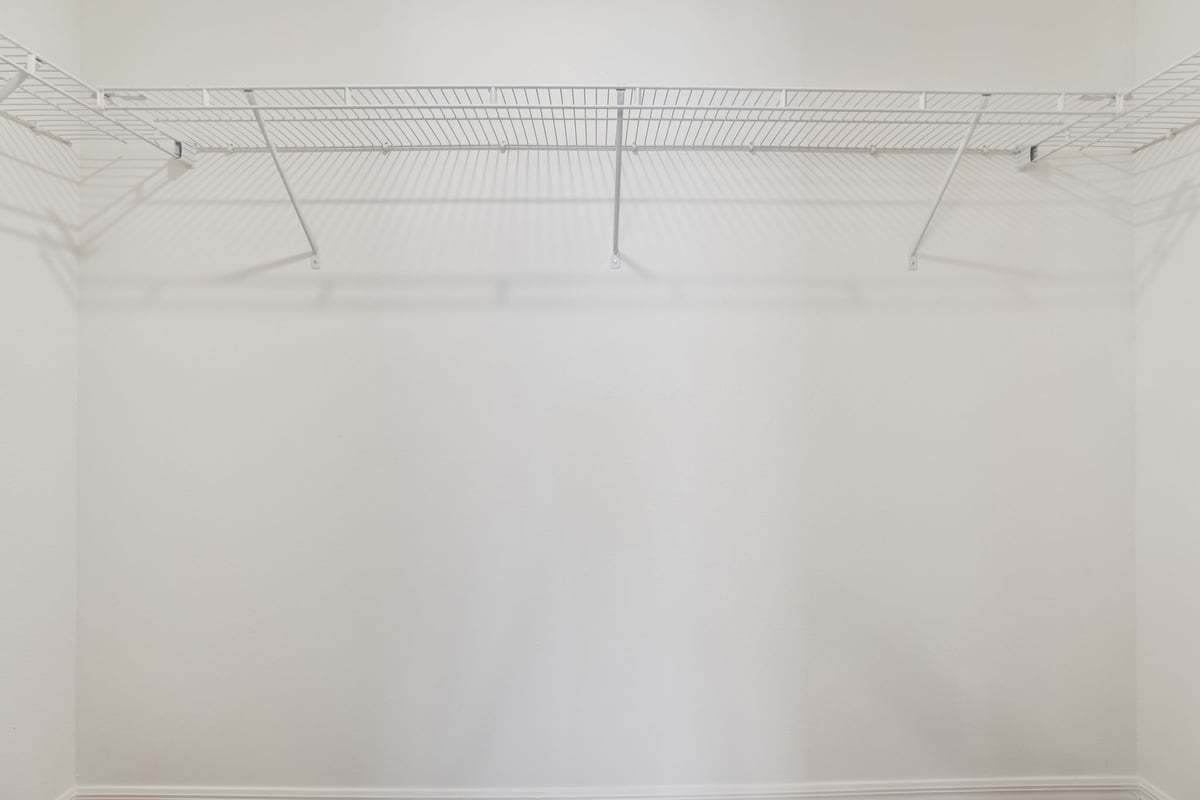 Walk-in closet