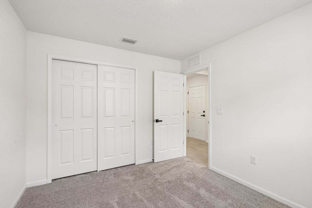 Secondary bedroom