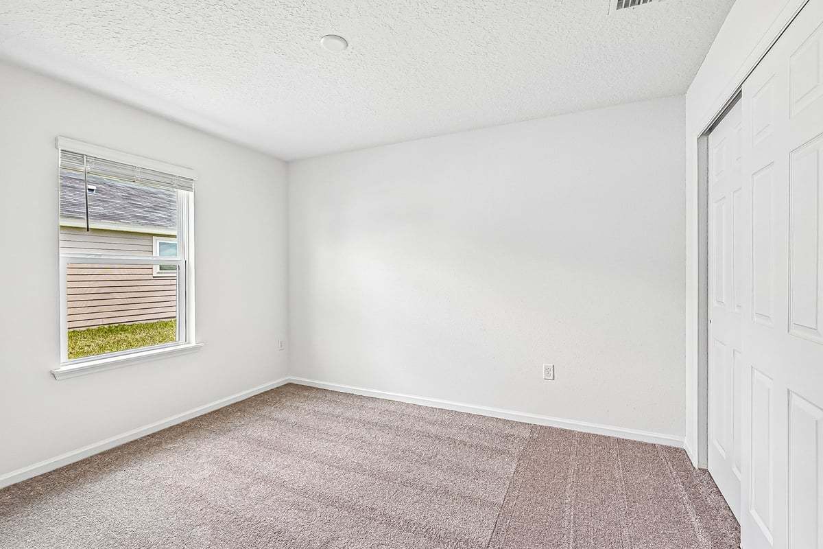 Secondary bedroom