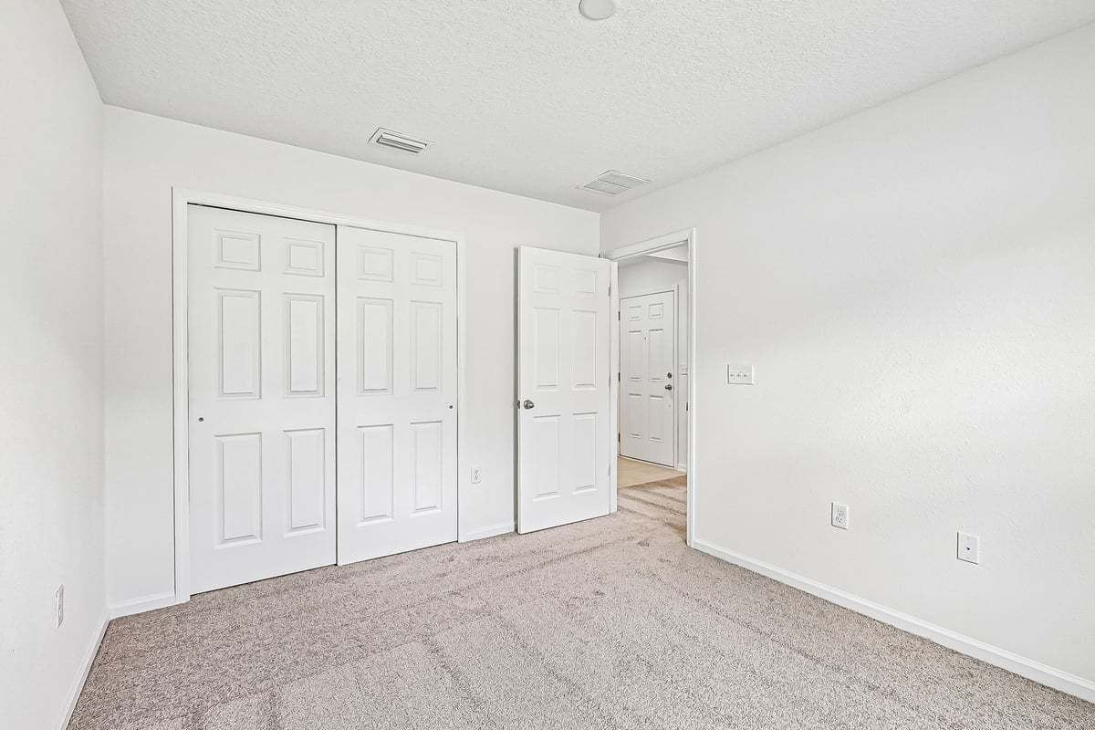 Secondary bedroom