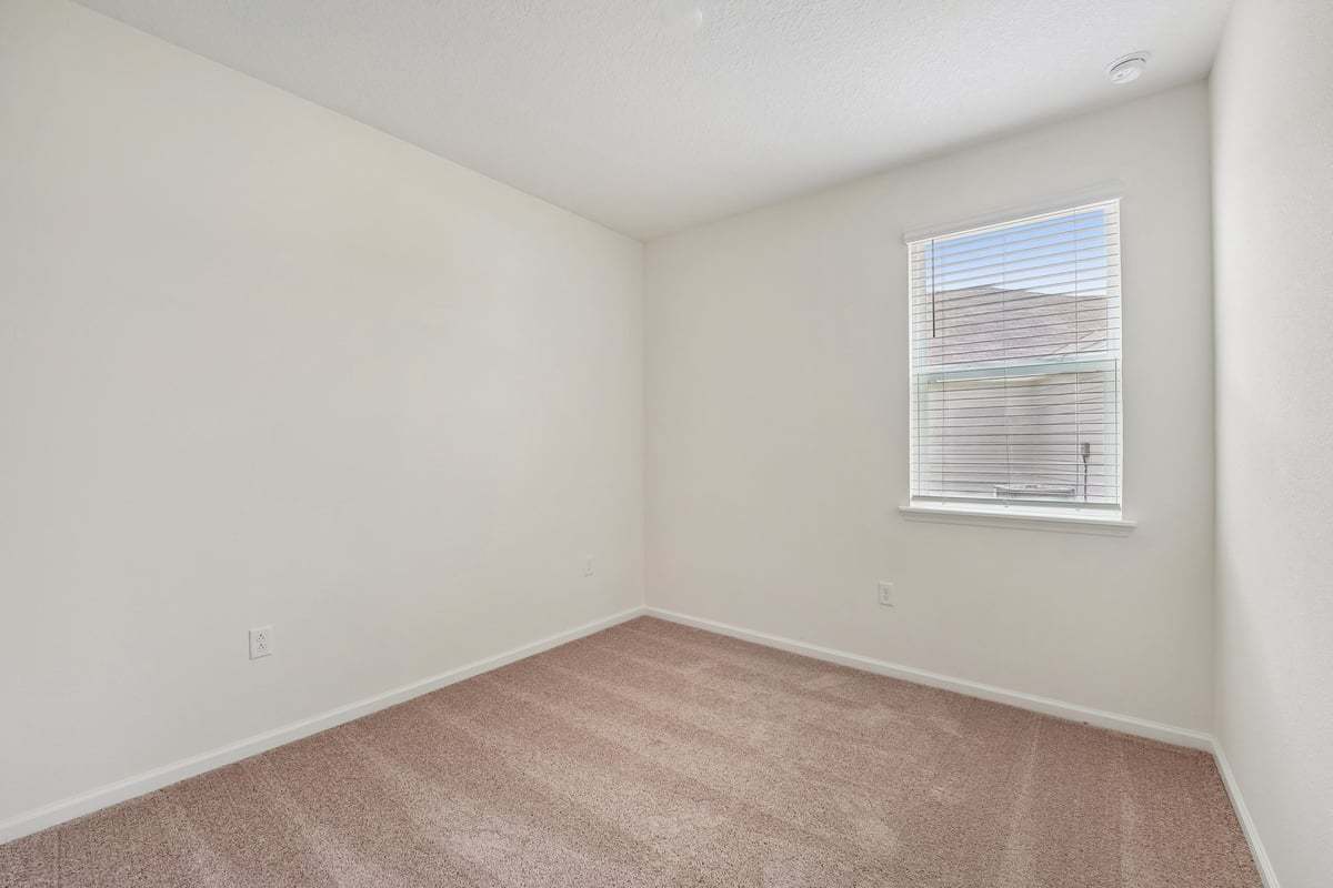 Secondary bedroom