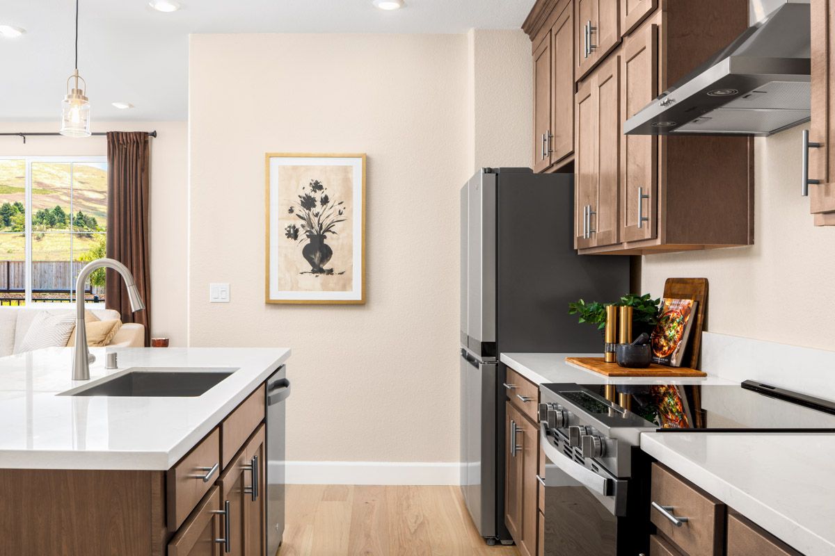 Plan 1592 Modeled - Kitchen