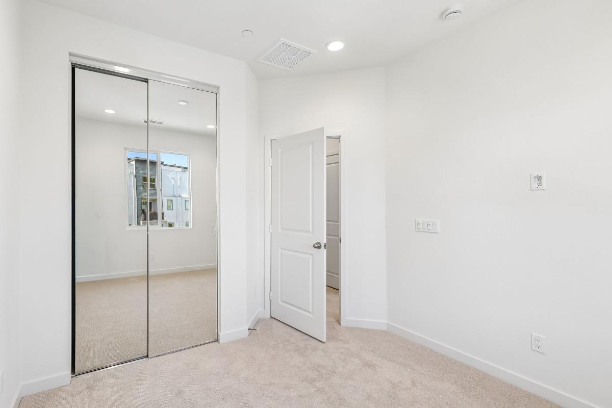 Secondary bedroom