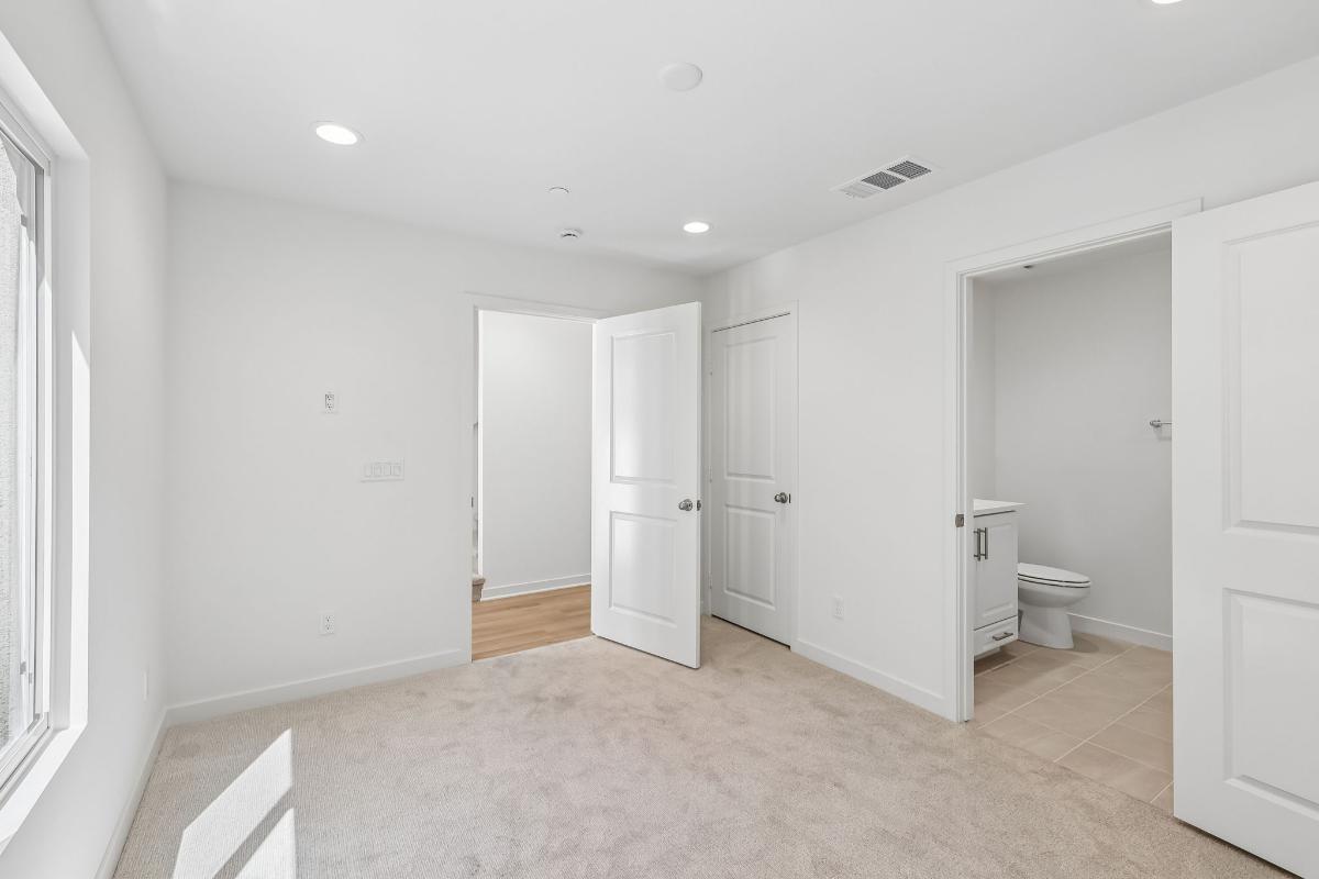 Secondary bedroom