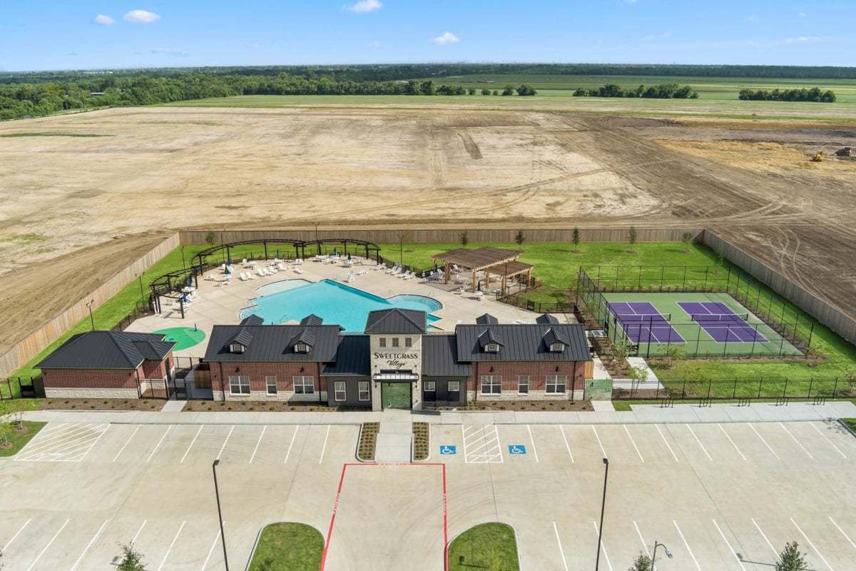 Community amenities center