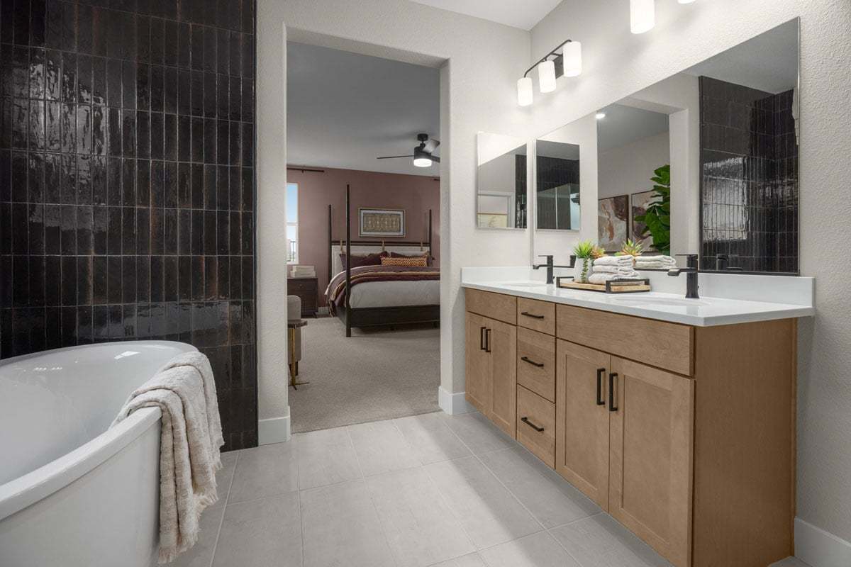 Primary bath