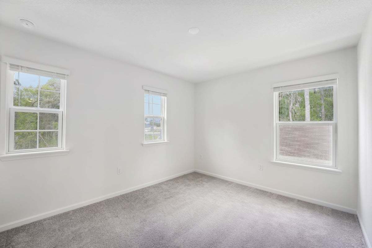 Secondary bedroom