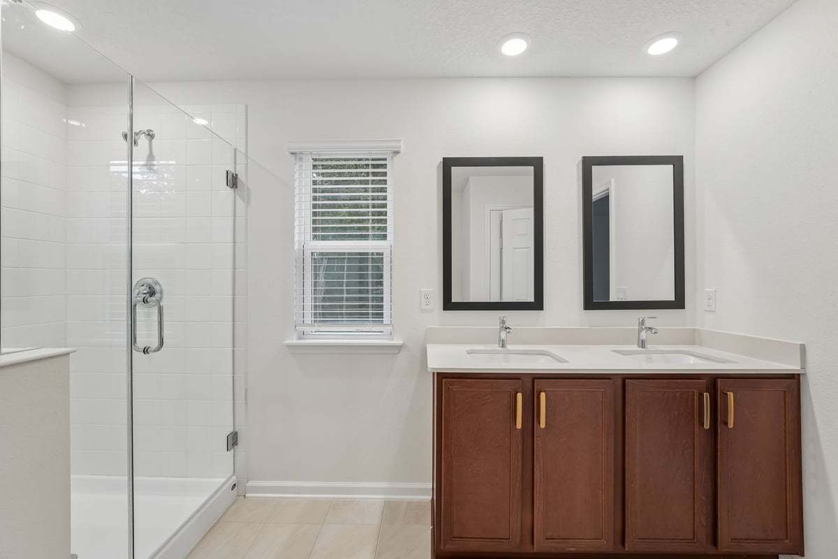 Primary bath