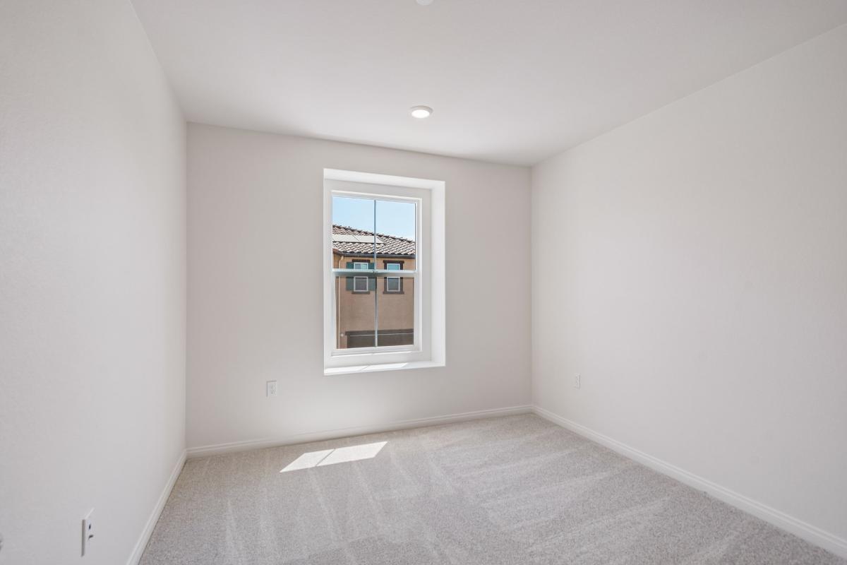 Secondary bedroom
