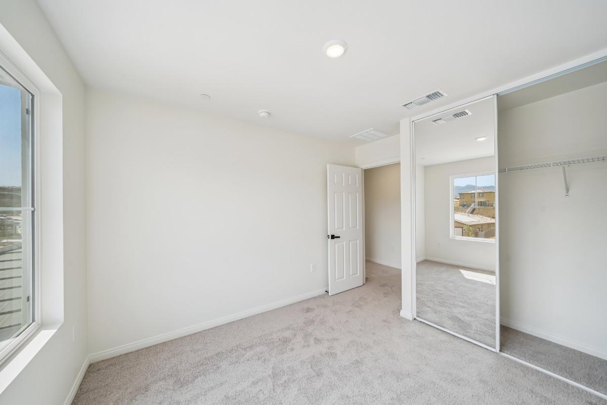 Secondary bedroom