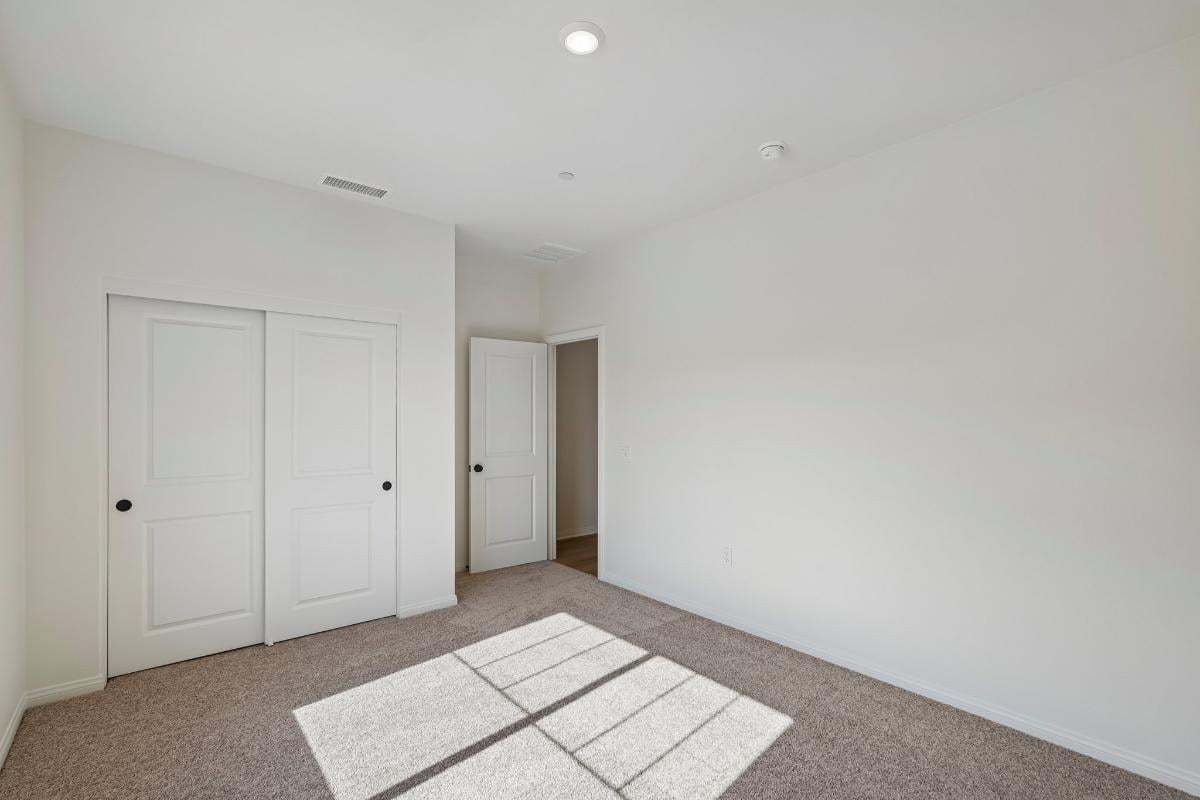 Secondary bedroom