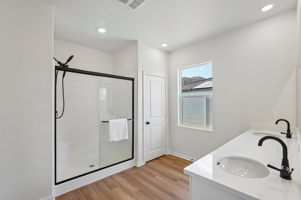 Primary bath