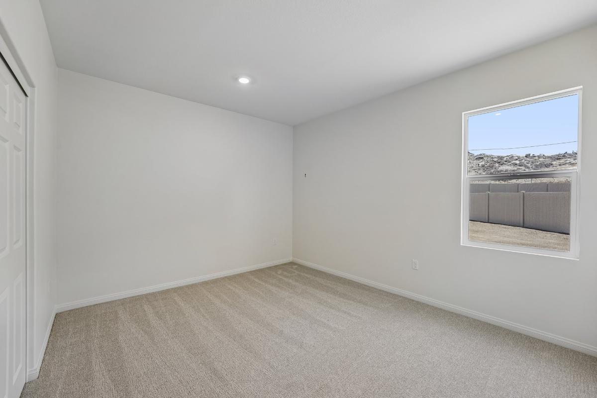 Secondary bedroom