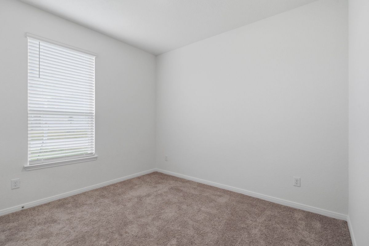 Secondary bedroom