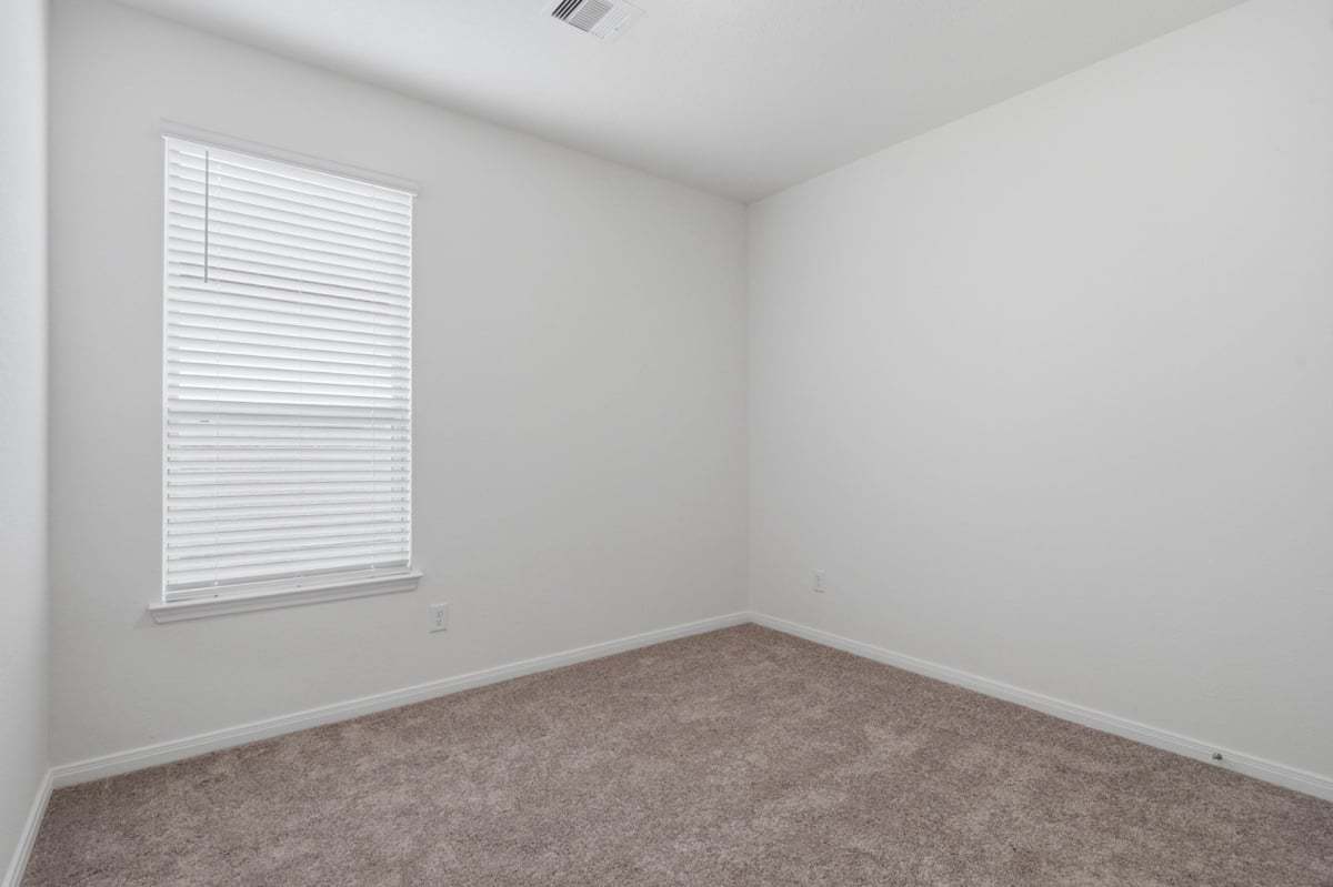 Secondary bedroom