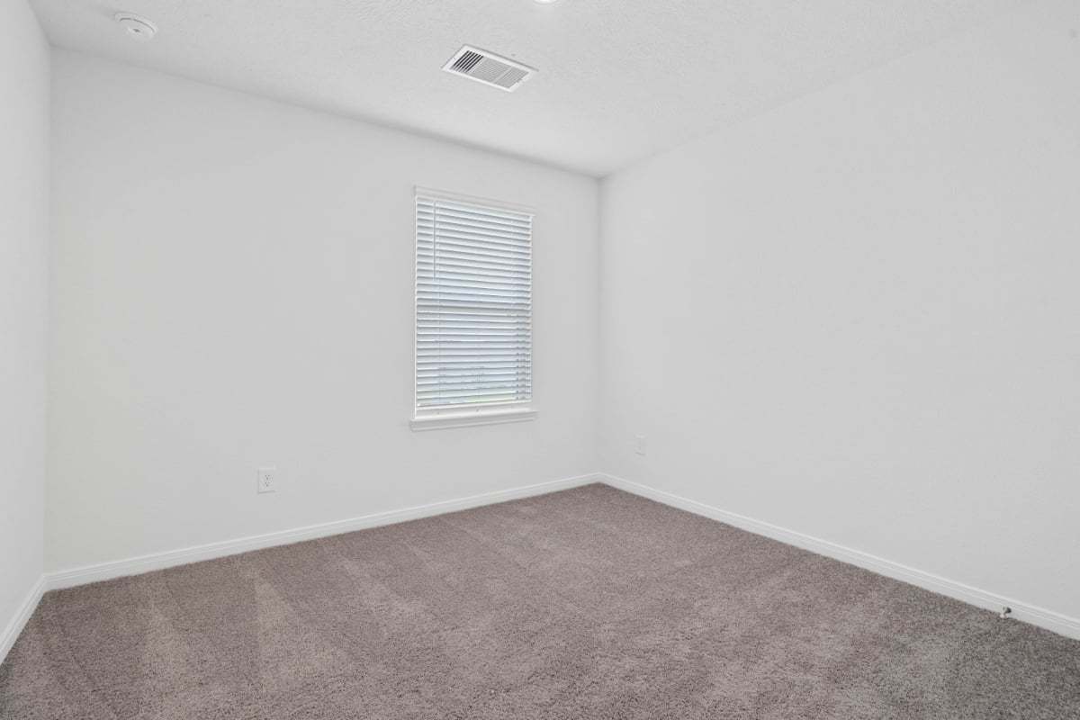 Secondary bedroom