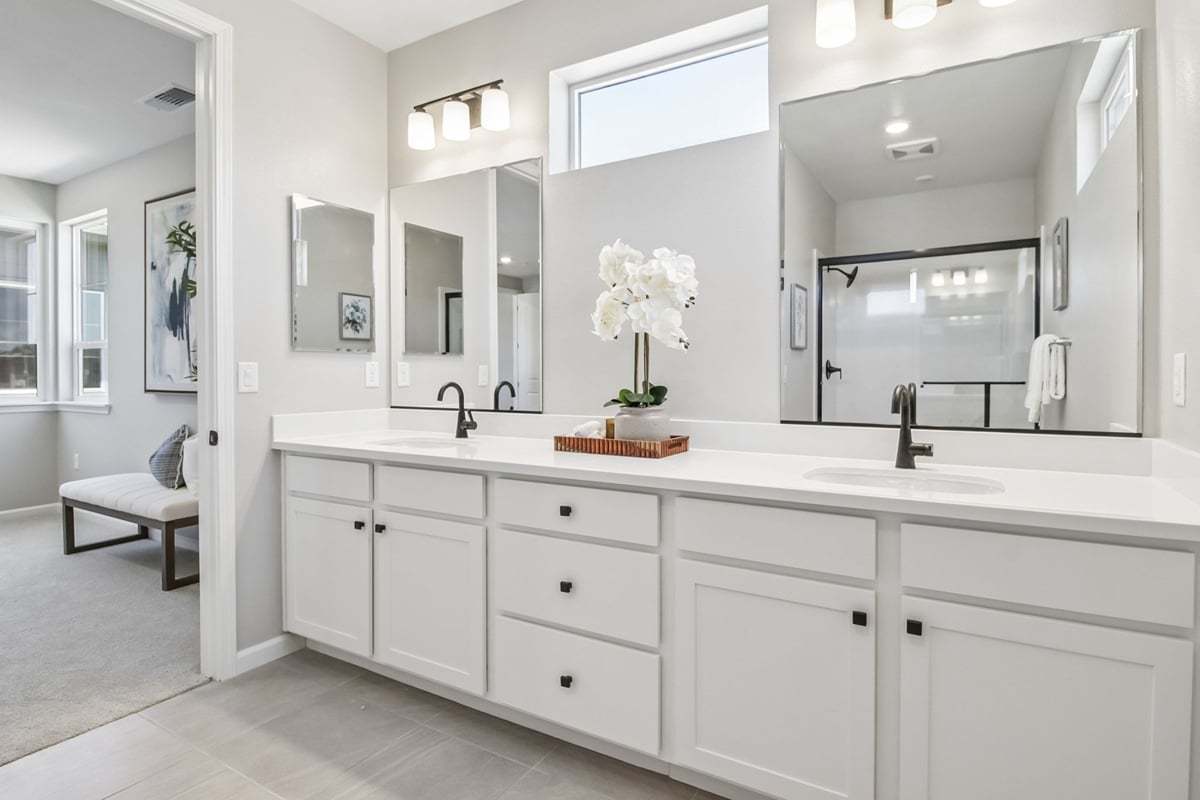 Primary bath