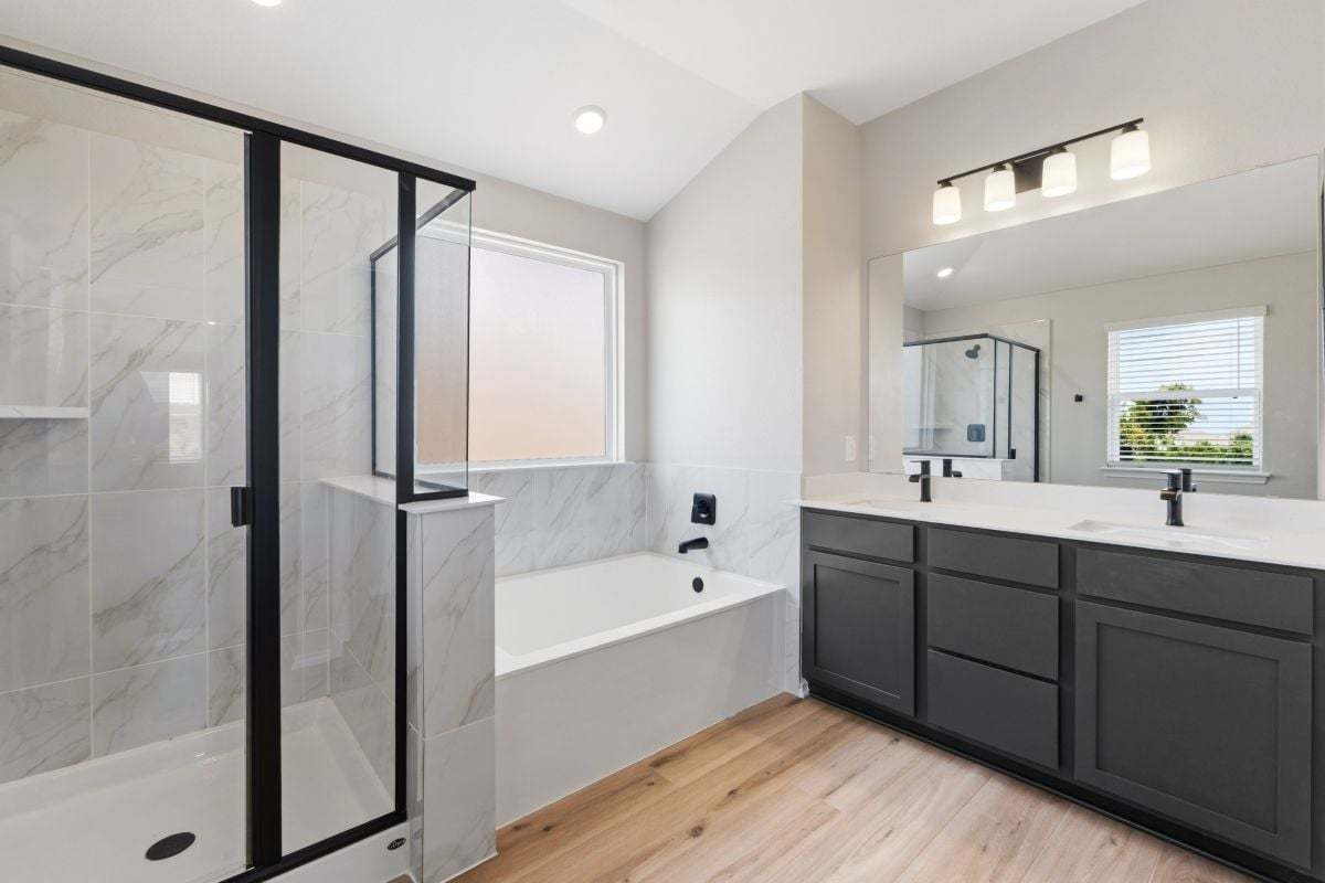 Primary bath