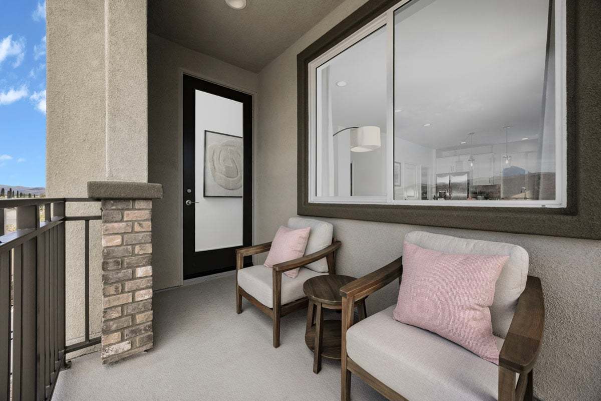 Plan 1440 Modeled - Balcony