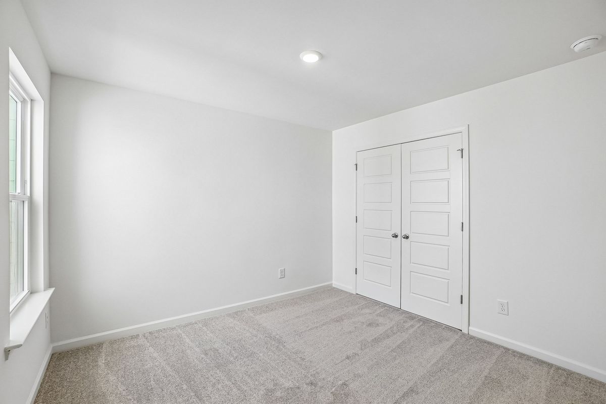 Secondary bedroom