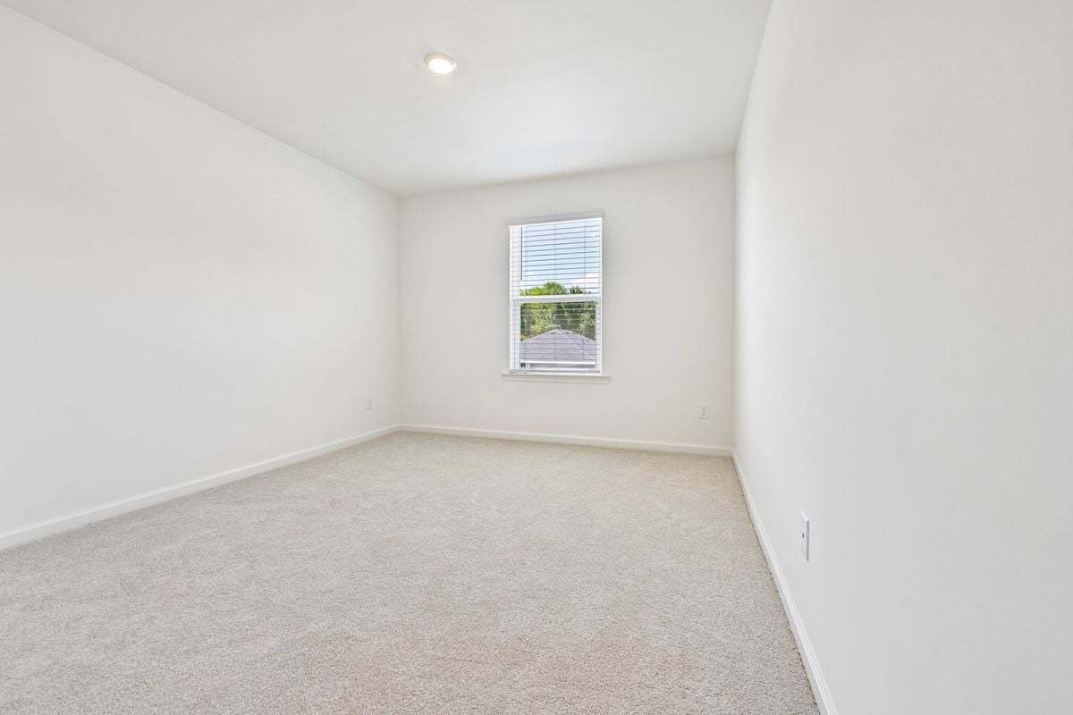 Secondary bedroom