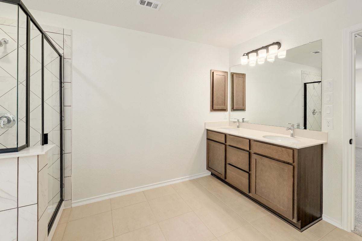 Primary bath