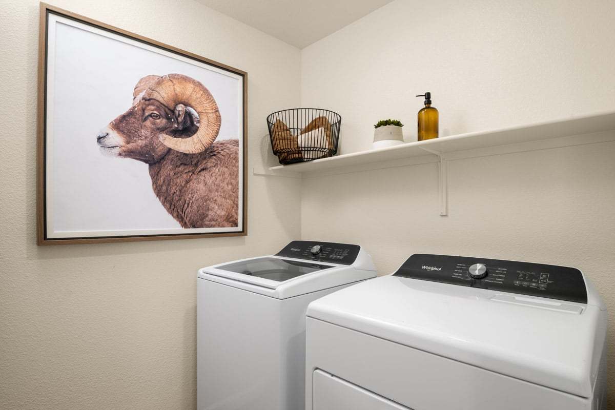 Plan 1793 Modeled - Laundry room