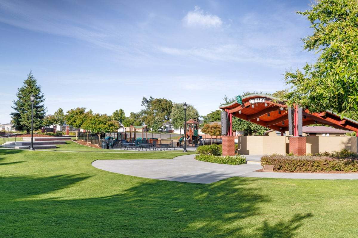 Minutes to Oakley Civic Center Park