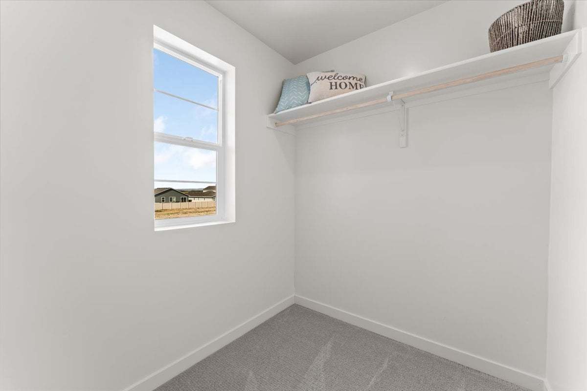 Walk-in closet