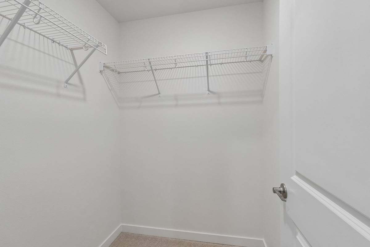 Walk-in closet