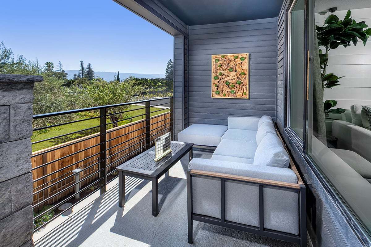 Plan 1326 Modeled - Balcony