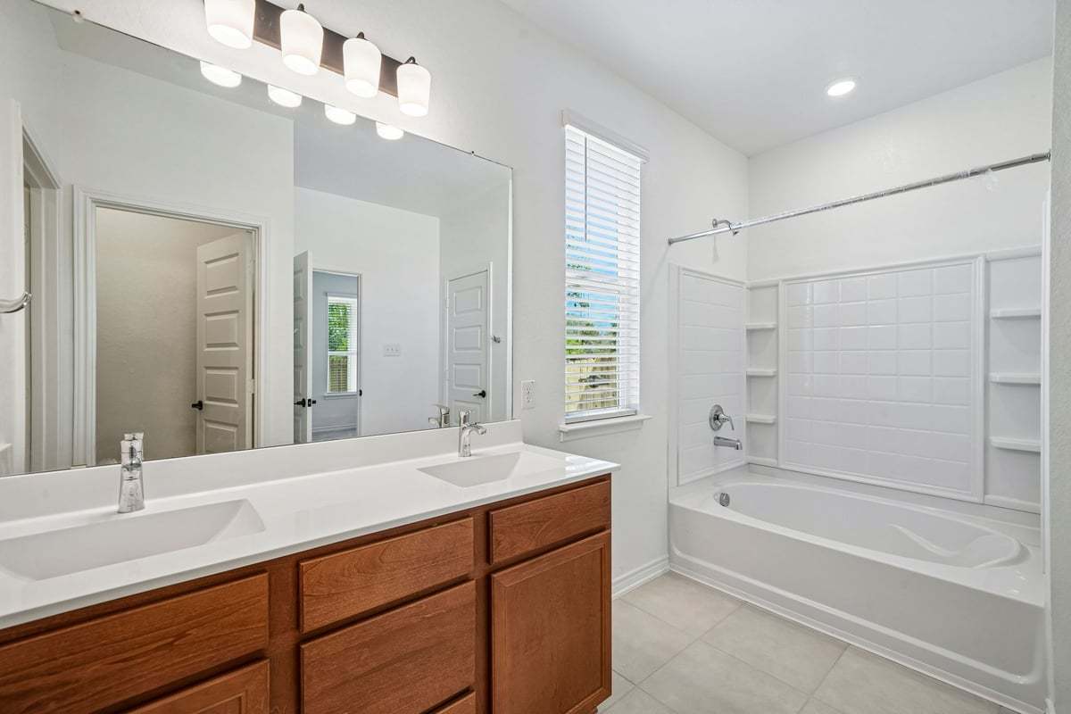 Primary bath