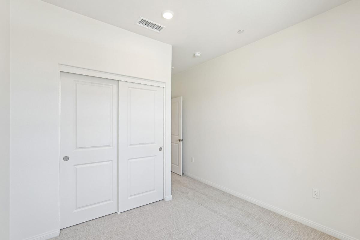 Secondary bedroom