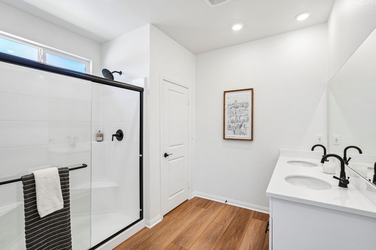 Primary bath