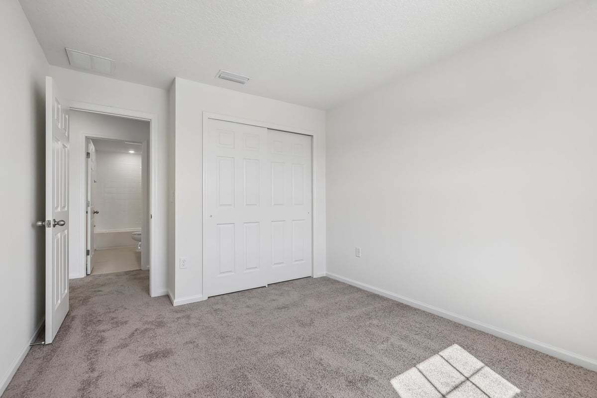 Secondary bedroom