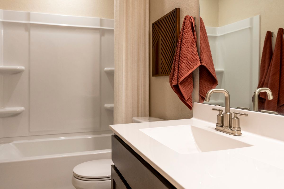 Plan 2702 - Tub/shower combination at bath 2