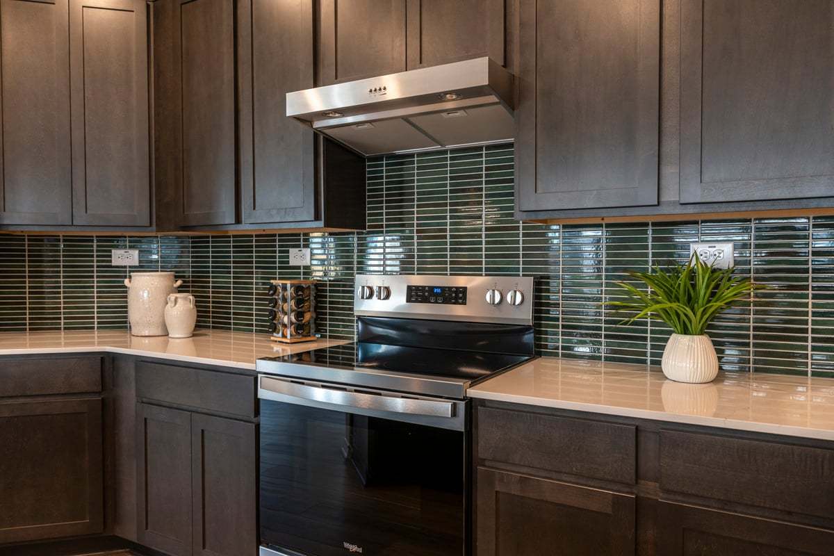 Spacious kitchen countertops