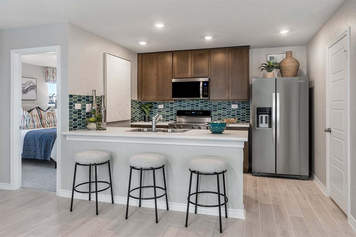 Plan 1417 Modeled - Kitchen breakfast bar