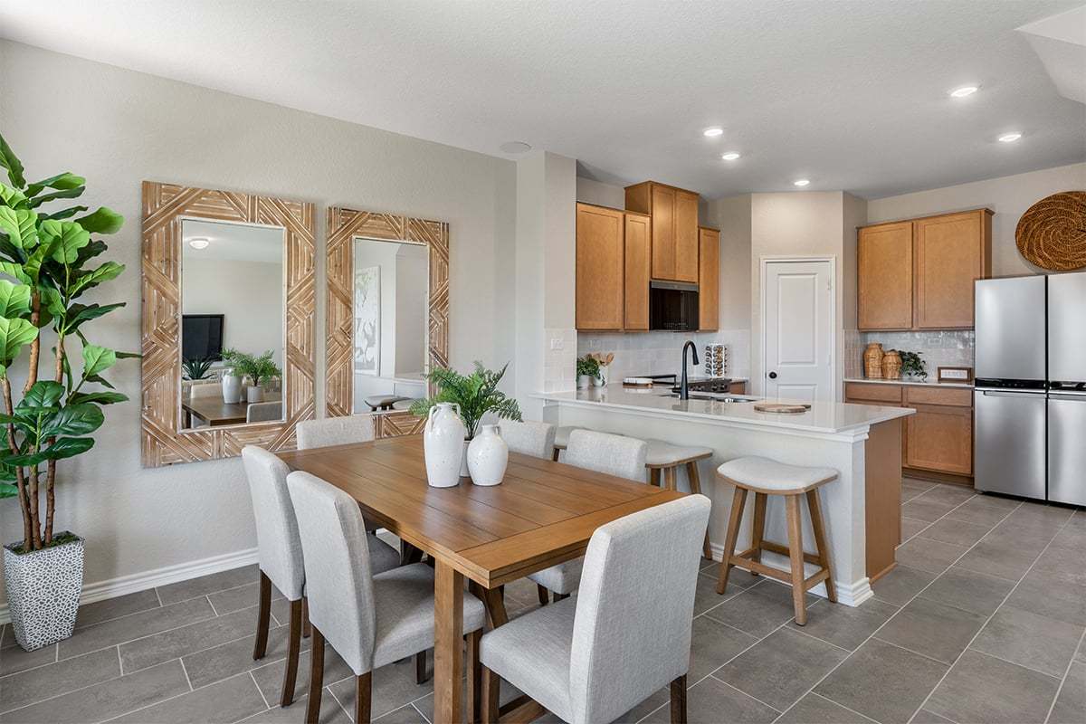 Plan 1772 Modeled - Kitchen breakfast bar