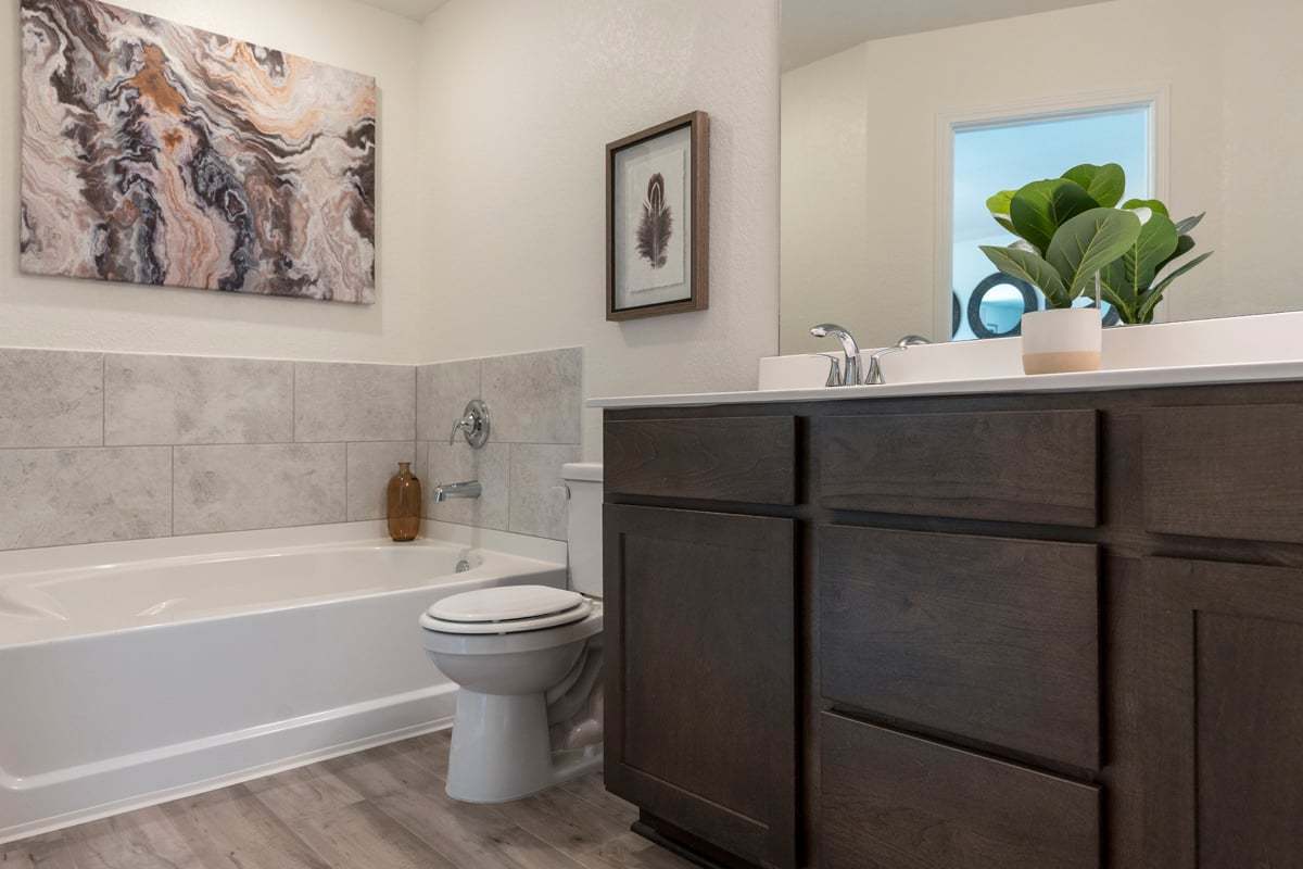 Plan 1907 - Primary bath