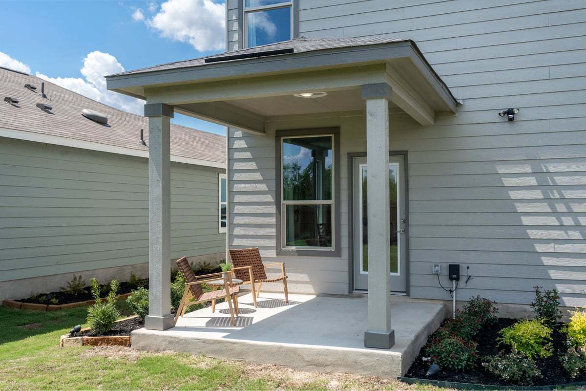 Plan 1907 - Optional covered back patio