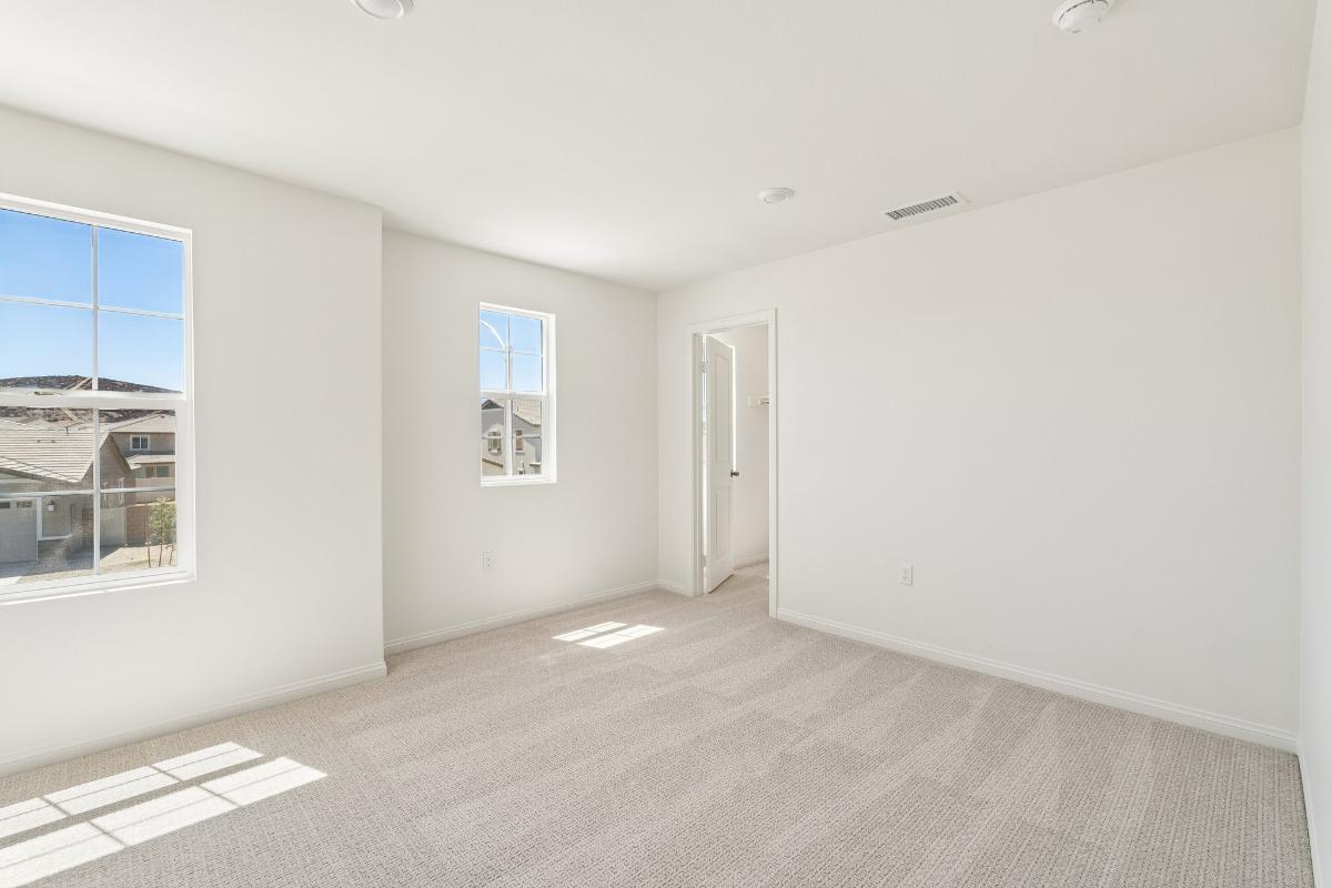 Secondary bedroom